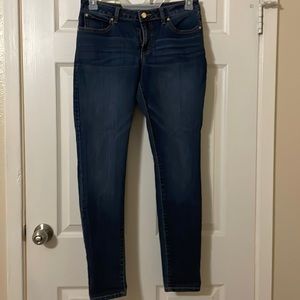 Jennifer Lopez size 8 Women’s Skinny Jeans